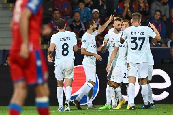 Inter se recupera y consigue su primera victoria en la Champions