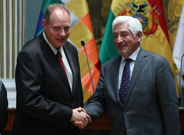Bolivia y Perú acuerdan impulsar el desarrollo del puerto de Ilo - MarketData