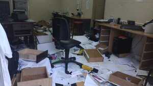 Robo y destrozos en oficina del Erssan | 1000 Noticias