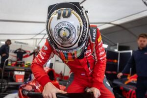 Joshua, al acecho de Barrichello en la F3 Regional Europea - ABC Motor 360 - ABC Color