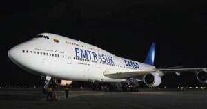 La Nación / Parte de la tripulación del avión venezolano-iraní puede salir de Argentina, dispuso la justicia