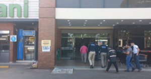 Encuentran mercaderías ingresados de contrabando en un allanamiento a un supermercado » San Lorenzo PY