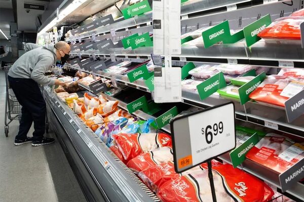 Estados Unidos: Inflación volvió a bajar por segundo mes consecutivo y en agosto registró una marca de 8,3% - ADN Digital