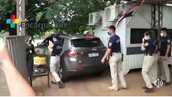 Pareja de alemanes presos en Posadas por llevarse un bebé de Ñande Retá