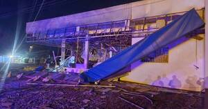 La Nación / No hay seguridad: en asalto tipo comando, delincuentes destruyen la bóveda de un banco