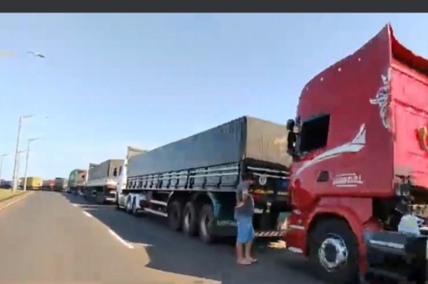 Gobierno se comprometió responder a pedido de camioneros esta mañana - ADN Digital