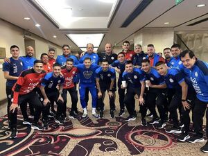 Óscar Romero compartió con la selección paraguaya de Futsal - Selección Paraguaya - ABC Color
