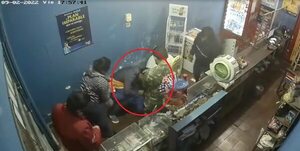 Video: bombero salva a niño que se atragantó aplicando la maniobra de Heimlich - Nacionales - ABC Color