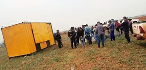Itakyry: Exigen al Indert una solución inmediata ante conflicto de tierras en Colonia Santa Lucía  - A La Gran 7-30 - ABC Color