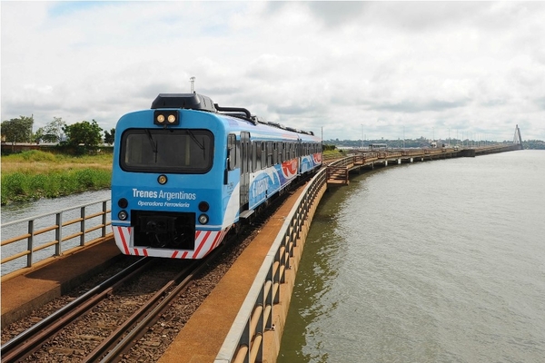 VENÍ EN TREN A ENCARNACIÓN… PERO INGENIATE PARA PODER VOLVER