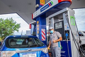 Petropar anuncia ínfima reducción de G. 150 en el costo de nafta 88 - Unicanal