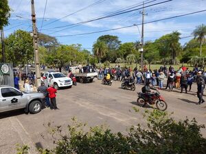 Pescadores accederán a compensación económica solicitado a Yacyretá - Nacionales - ABC Color