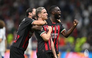 Milan derrota al Dínamo Zagreb y lidera su grupo en la Champions League