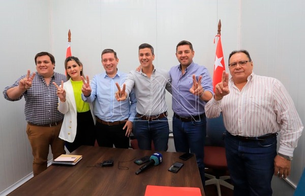 Diario HOY | Honor Colorado reincorpora a importante dirigente de Guairá