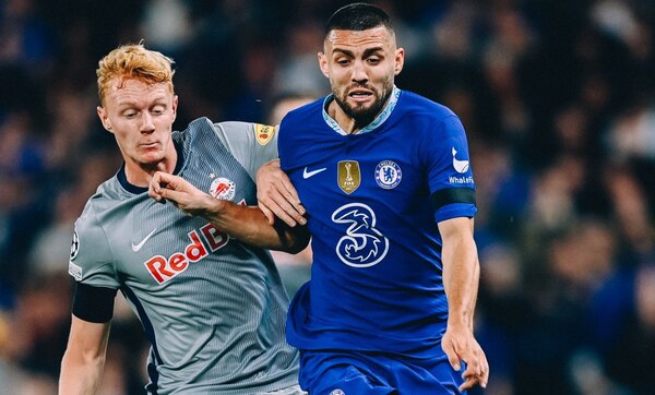 Graham Potter debuta en Chelsea apenas con un empate ante el Salzburgo