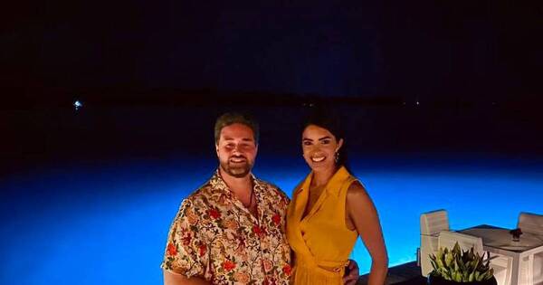 La Nación / La exótica luna de miel de Ariela Machado y Carsten Pfau