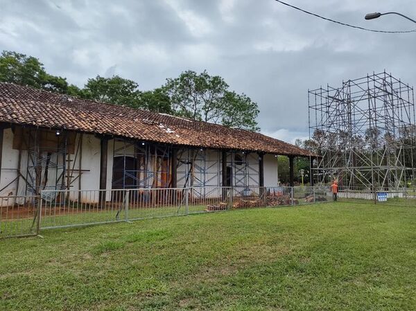 Inician protección del templo de San Joaquín en medio de fuertes críticas - Nacionales - ABC Color