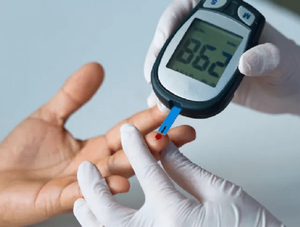 Levantarse a orinar varias veces durante la noche puede ser señal de diabetes, advierten · Radio Monumental 1080 AM