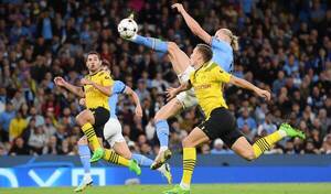 Crónica / [VIDEO] Brutal: El City remonta al Dortmund con golazo "karateka" de Haaland