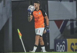 “Mi deseo es quedar en Olimpia”- Gastón Olveira | 1000 Noticias