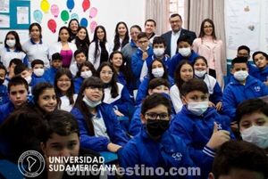 Buscando promover la Salud Reproductiva, profesionales de Universidad Sudamericana realizan charla en escuela