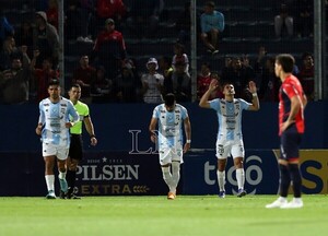 Diario HOY | ¡Guaireña se lo empata a Cerro en la última jugada!