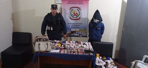 Ladrón domiciliario se llevó 300 muestras de perfumes caros  - Policiales - ABC Color
