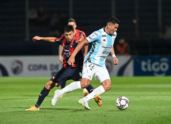 Francisco Arce y el motivo de los cambios de Espínola y Carrizo - Cerro Porteño - ABC Color