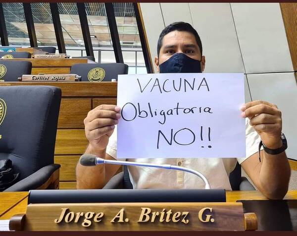 “Hace rato Jorge Britez se merece una suspensión, noimbai ko mitakaria’y” | 1000 Noticias