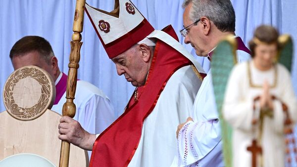 Para el Papa, se evitarían conflictos con más mujeres en el poder