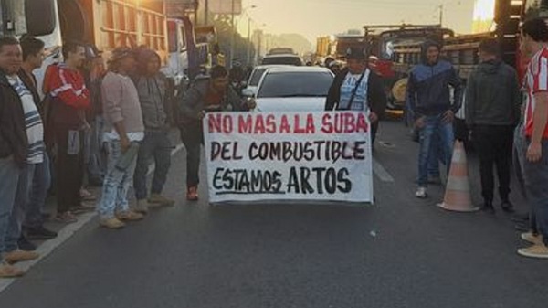 UN LABERINTO DE SINVERGÜENCIAS DE LA PETROPAR CON UNA CUADRILLA DE POLITICOS, CANDIDATOS Y MEDIADORES - La Voz del Norte