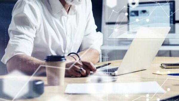 Delegar la gestión de tu personalidad | Columnas | 5Días