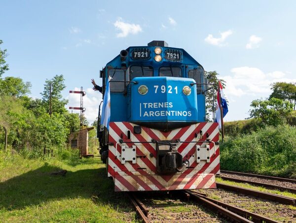 Reanudan servicio del tren Encarnación-Posadas tras conflicto por tarifas · Radio Monumental 1080 AM