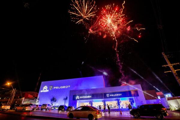 Automaq inauguró su nuevo Centro Peugeot & Citroën