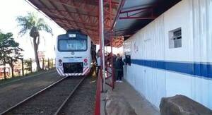 Crónica / Opá la pleito: Normalizan servicio del tren Encarnación - Posadas