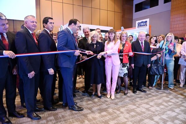 Expo Capasu: piden más infraestructura para logística  - Economía - ABC Color