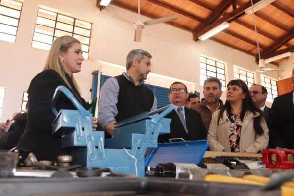 Inversiones fortalecen formación técnica y renuevan laboratorio automotriz en el CTN de Encarnación