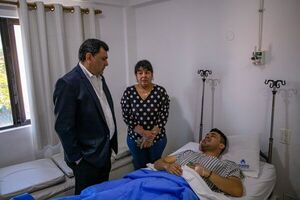 Ministro visitó a agentes penitenciarios heridos en incidente del penal de Concepción - Judiciales.net