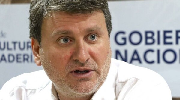 Diario HOY | Presentan denuncia contra Lichi por hacer que Petropar trabaje a pérdida, en favor de operadores