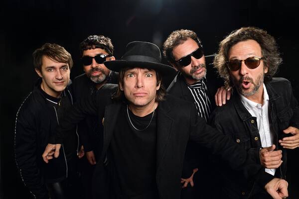 Tras deslumbrar en suelo guaraní, Turf prevé nuevas giras y canciones - Unicanal