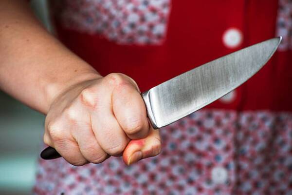 Madre le corta el pene a su pareja al descubrirlo abusando de su hija adolescente - Noticiero Paraguay