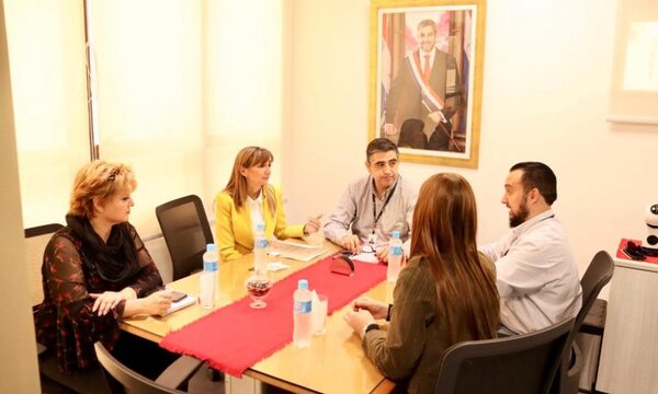 ITAIPU y Ministerio de Trabajo proyectan formación de mandos medios técnicos en Alto Paraná