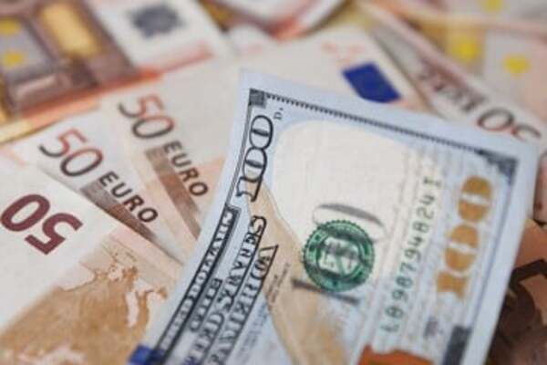 El dólar ya vale más que el euro y en Europa se preguntan quién gana y quién pierde | 1000 Noticias