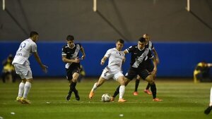 Nacional y Olimpia se frenan en la Visera