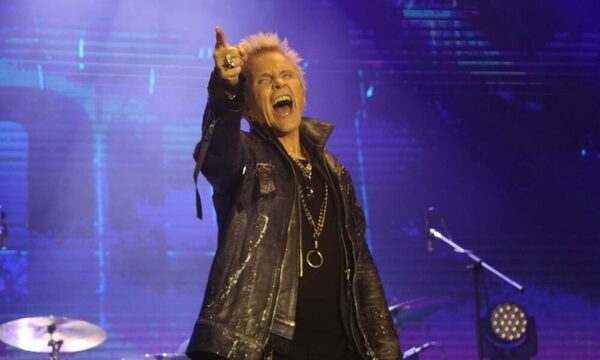 El show de Billy Idol en fotos para delirio de sus fans