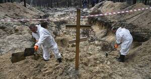 La Nación / Guerra en Ucrania: hallan más de 400 tumbas en territorio liberado por rusos