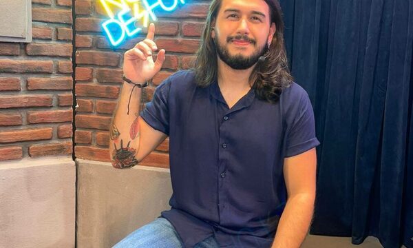 Influencer cuenta como surgió gracias a las redes sociales