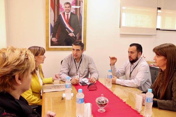 Alto Paraná: Proyectan formación de mandos medios en el sector eléctrico - La Clave