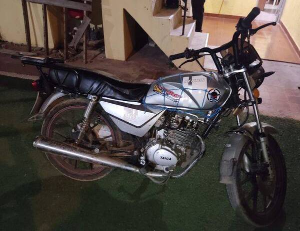Crónica / Hospital de barrio Obrero: le robaron su motocicleta mientras visitaba a un enfermo