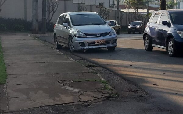 Vehículo está aparentemente abandonado